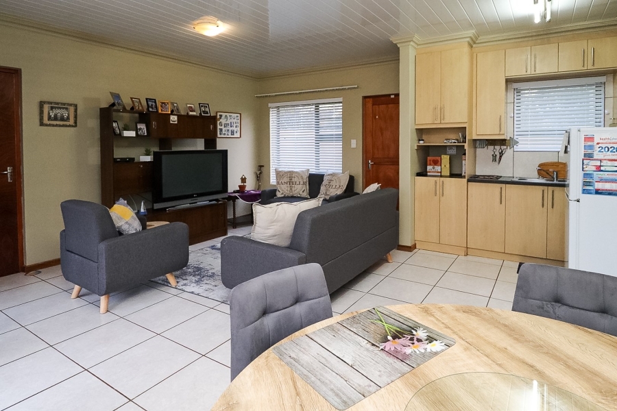 1 Bedroom Property for Sale in Wilkoppies North West